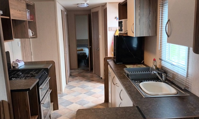 Watchet Skihütte | 3 bed Static 12ft Caravan Home From Home Somerset