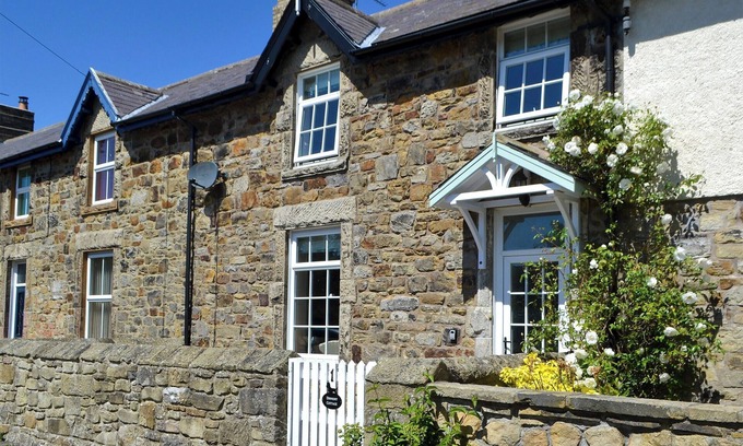 Shilbottle Hütte | 3 bedroom accommodation in Shilbottle