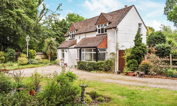 New Forest District Hütte | 3 Schlafzimmer Unterkunft in Woodgreen, Fordingbridge