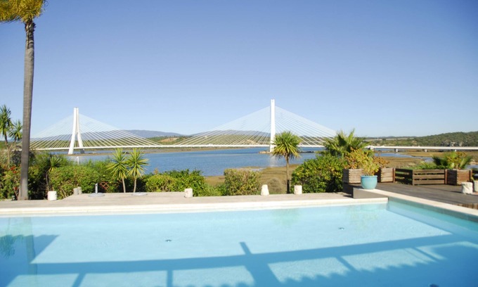 Mexilhoeira da Carregacao Haus | 3-Zimmer-Haus mit Pool und Blick auf den Fluss, Ferragudo