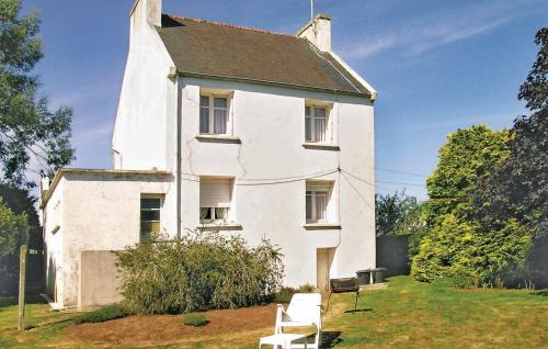 Landudec Haus | 3 Bedroom Lovely Home In Landudec