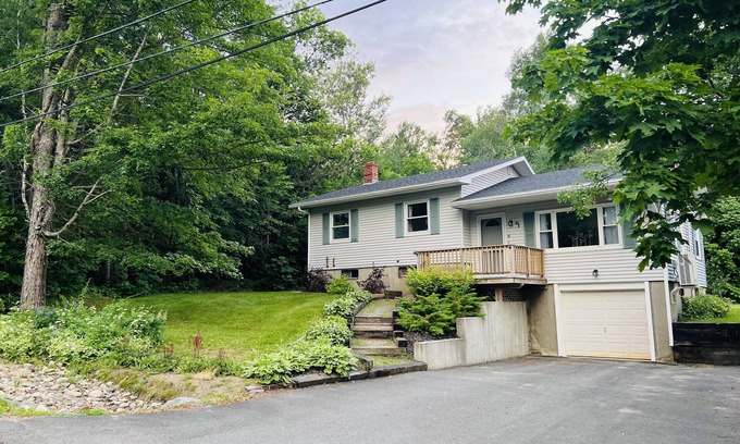 Woodland Haus | 3-Bedroom w/Attached Garage