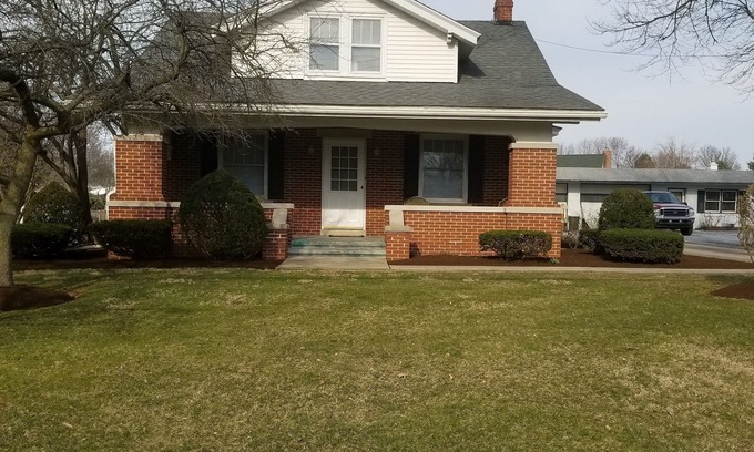 Palmyra Haus | Hundefreundlich, 3 BR, 1 BA, 3 Meilen von Hershey und 2 Meilen von In the Net Sport Komplex