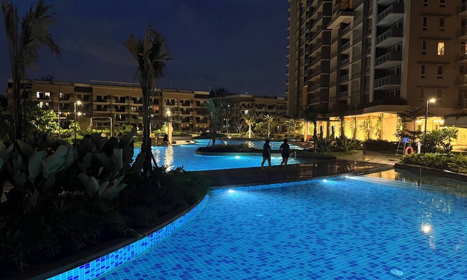 Pandacan Eigentumswohnung | 3-BR , 2 Bath condo with AC, WiFi+Free Parking+Netflix- 8 persons