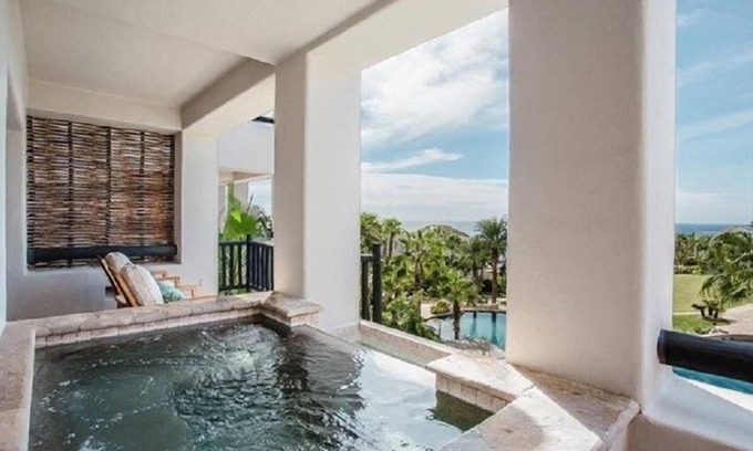 El Medano Ejidal Resort | 3 BR Ocean View Villa w/ WiFi, Pool Access, Spa Services, Jacuzzi & More!