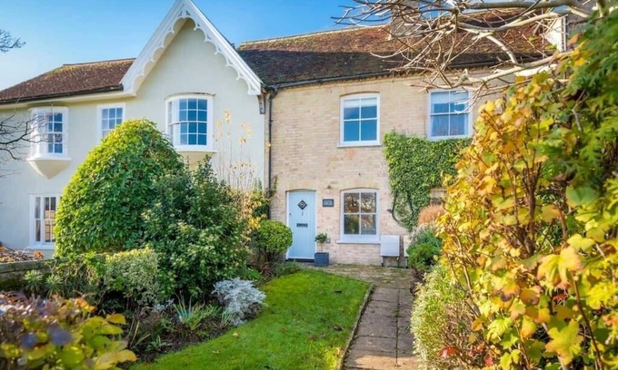 Long Melford Haus | 3 Lower Falkland Cottage, Long Melford