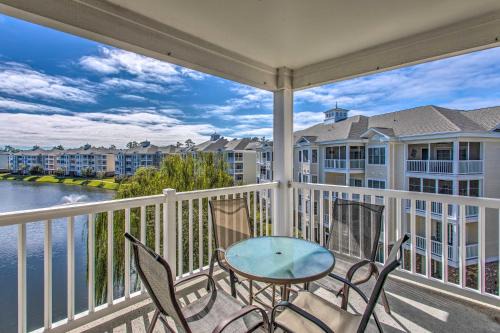 Central Myrtle Beach Wohnung | 3 Mi to Beach and Golf Resort Condo in Myrtle Beach