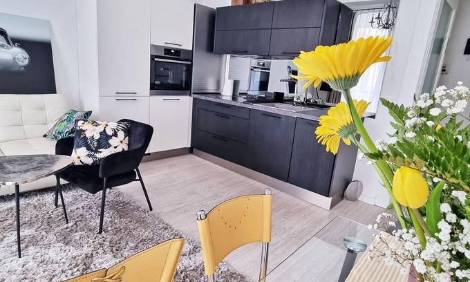 Roiano-Gretta-Barcola-Cologna-Scorcola Wohnung | 3 min. to the bars and restaurants and nearby greeny Viale XX Settembre.