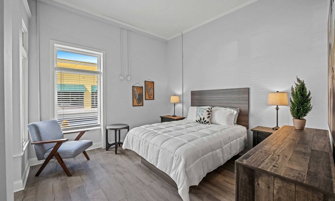 Conway Eigentumswohnung | 300 Laurel Lofts Unit 1