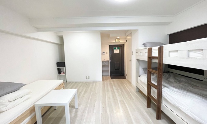 Shin-Osaka Wohnung | 301 3-minute walk from JR Shin-Osaka Station! Sunrise Guest Room Shin-Osaka