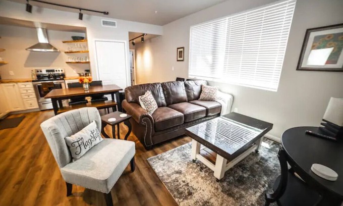 Southside Wohnung | 303 The Lofts, by Flagtown, 2 bed 2 bath