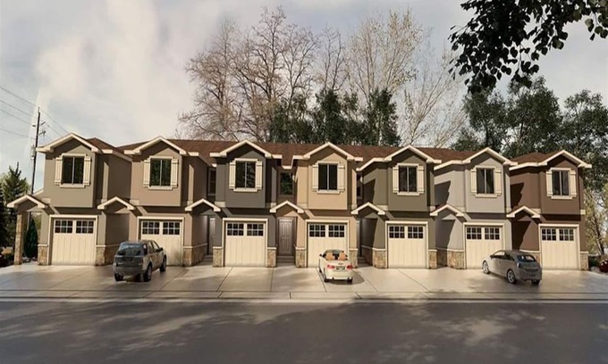 Carson City Haus | 30Min To Lake Tahoe 3BD Private Retreat Parking WiFi Downtown Carson City