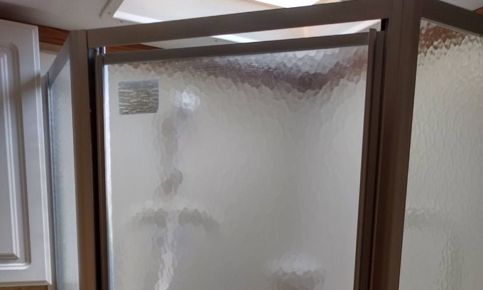 Ronda Haus | 32 foot trailer camper