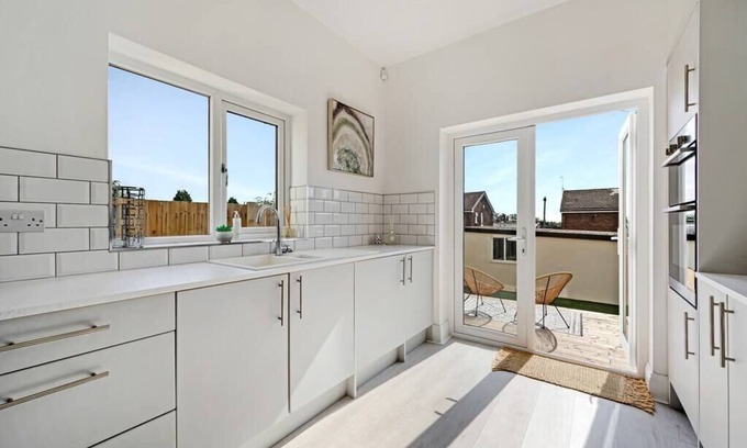 Walkden Haus | 3BD Retreat Boothstown Manchester