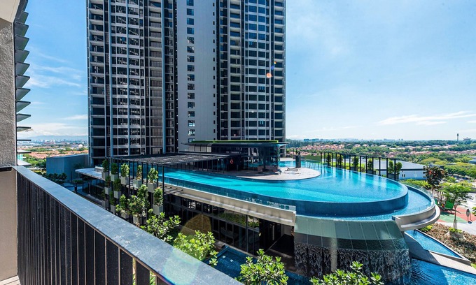 Shah Alam Wohnung | 3BR Homestay with Pool View Bukit Rimau