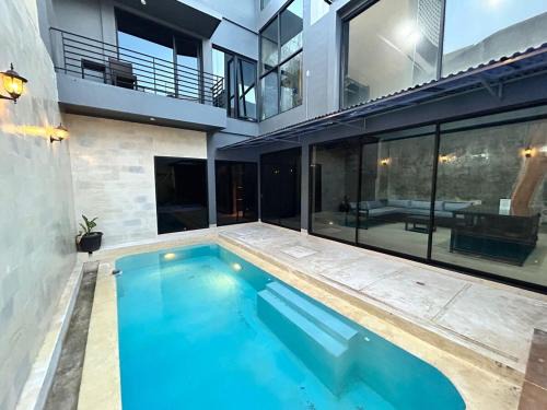 Kampial Villa | 3BR villa with private pool and rooftop terrace