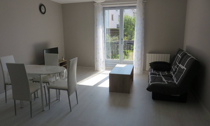 Clairvaux-les-Lacs Wohnung | 4-bed apartment ideally located 10 minutes walk from the lake