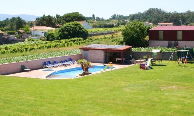 Sanxenxo Haus | 4 bedrooms house with shared pool jacuzzi and enclosed garden at Sanjenjo