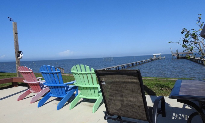 Theodore Haus | 4 BR 2 1/2 BA Home located on Mobile Bay, AL 36523