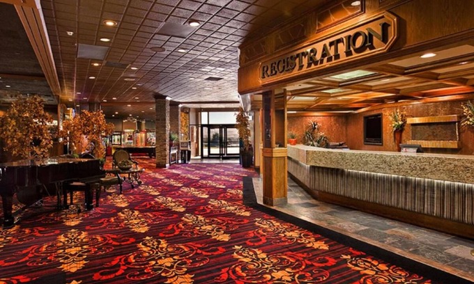 Elko Haus | 4 Comfortable Units! Pool, Parking, Pets Allowed, Close to Elko State Park!