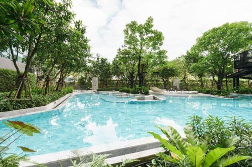 Kabin Buri Wohnung | 4-Ideo New Rama 9 游泳池公寓 二房二卫WiFi