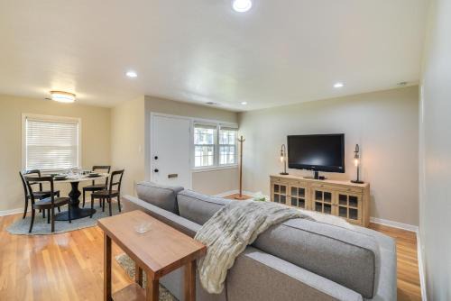 Willow Glen Haus | 4 Mi to Dtwn San Jose Sleek and Modern Duplex!