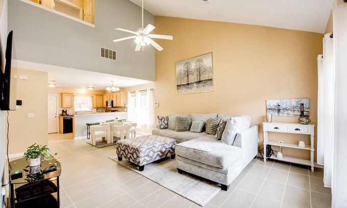 Tallahassee Haus | 4 Mi to FSU & 5 Mi to FAMU: WFH-Friendly Hub