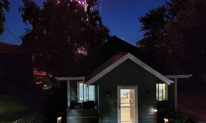 Village of Pewaukee Haus | 4 minutes walk to beach from this charming home with a lake view!