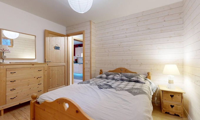 Premanon Wohnung | 3 Sterne Apartment in modernem Chalet in der Nähe von Jouvencelles
