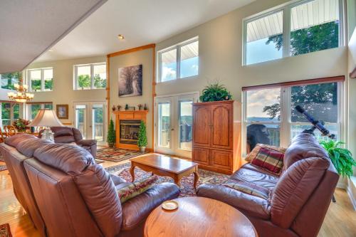 Dan River Haus | 40-Acre Ararat Escape On-Site Trails and Mtn Views!