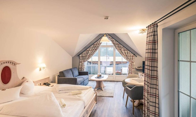Stanzach Hotel | 40 m² Hotel ∙ 2 Schlafzimmer ∙ 3 Gäste