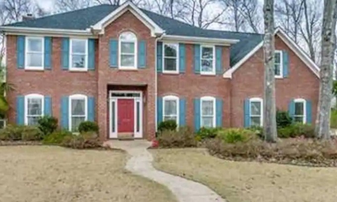Taylorville Haus | 4BR 3. 5BA 3400 ft2 Haus mit kurzer Fahrt zum Campus