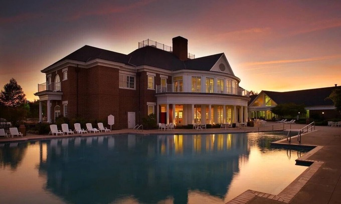 Williamsburg Haus | 4BR/4BA, Sleeps12. 4.5 resort. Vacation Village at Williamsburg near Theme Parks