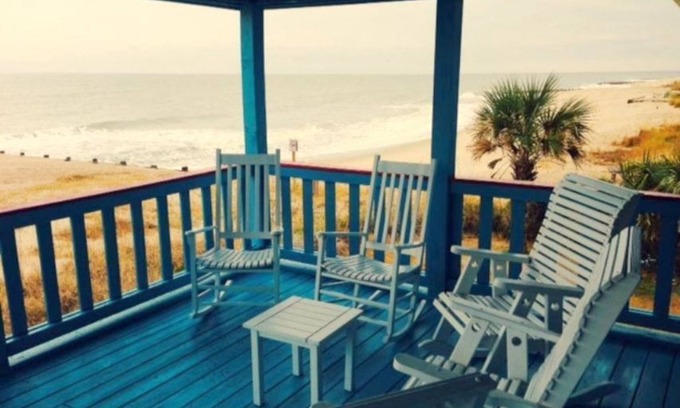 Edisto Island Haus | 4 Schlafzimmer, vier + Bäder; Direkt am Meer, überdachte Veranda, Partyraum, FP!