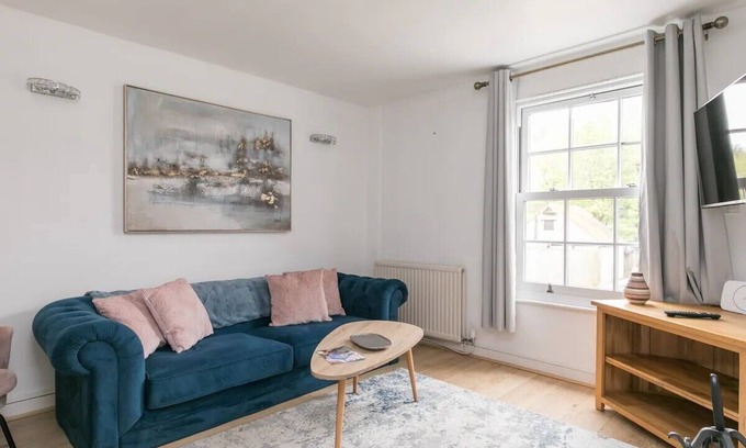 Cookham Dean Haus | 4OC · Fab English Country Cottage | Pass the Keys