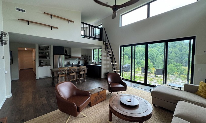 Haywood Haus | 4Trees: A Combo of Chill Vibes and Adventure