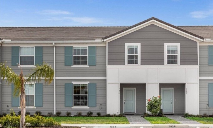 Sunridge Woods Haus | 5 Bedrooms/ 4.5 Bathrooms/ Solterra (7538 OS)