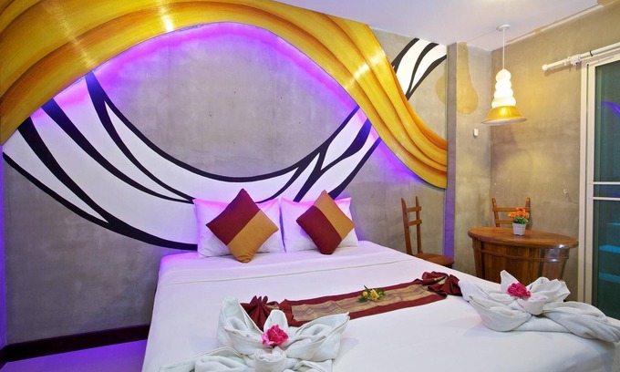 Kamala Hotel | 5 Minuten zu Fuß Fantasea Hotel;