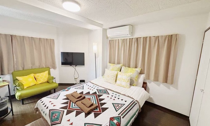 Nishi-Shinjuku Wohnung | 5 minutes on foot from Nishi-Shinjuku 5-chome Station & double bed & veranda