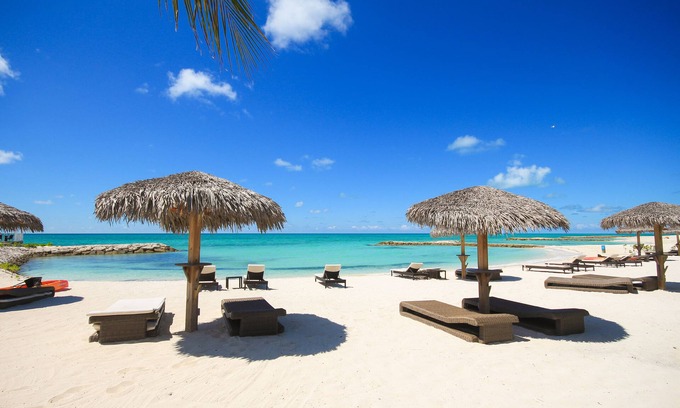 Palm Cay Haus | Stück vom Paradies am Strand ~ Pools ~ Kayak ~ P. Board ~ Schnorchel ~ Pack & Play ~ Hochstuhl