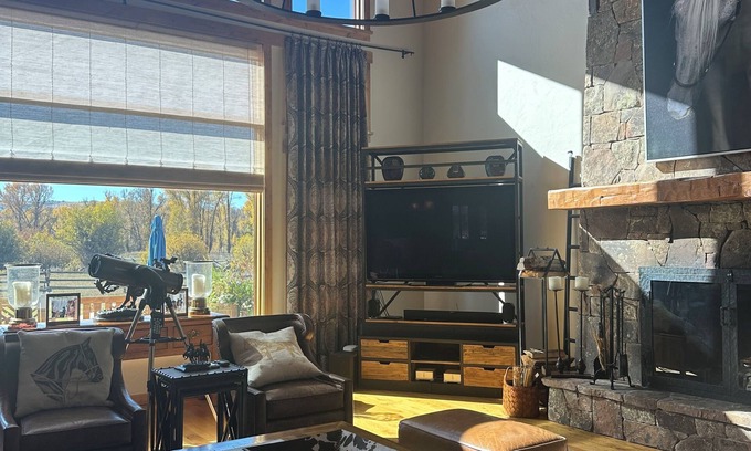 South Park Haus | 5 Stud Ranch at Shootin’ Iron - The true haven at the wild west.