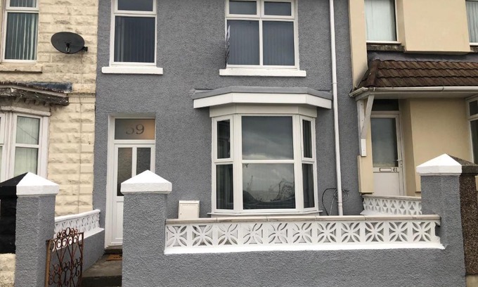 St. Thomas Haus | 59 Wern Fawr
