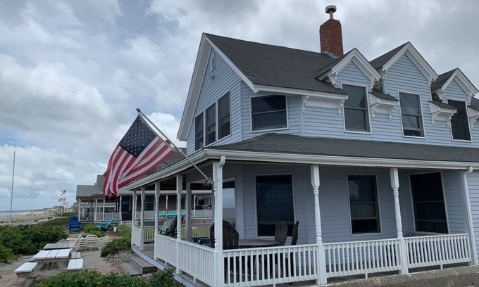 Humarock Haus | 5BR am Strand. Schöner Ort! Genießen Sie lange Spaziergänge und mehr am Strand.