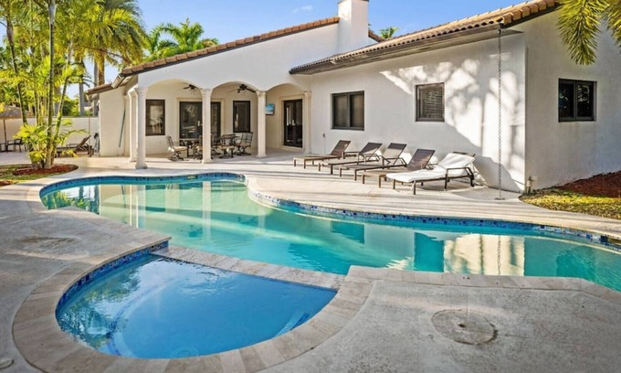 Pinecrest Villa | 5BR Oasis w/ Pool & 1 Acre of Land w/ BBALL&Soccer