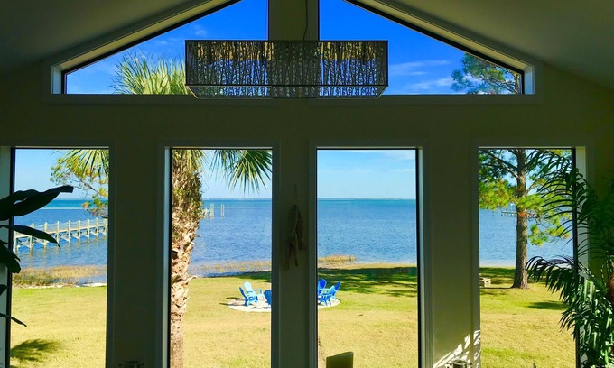 Cape Breezes Haus | Bay Front, 3 Zim., 2 Bäder, Dock für Ihr Boot, unser Golfwagen zum Golf in <5 min