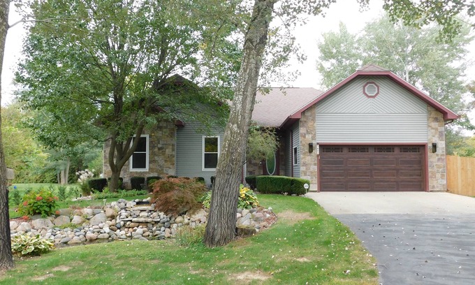 Birch Run Township Haus | 6 Minutes from the Historic Village of Frankenmuth