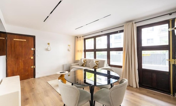 20th Arrondissement Wohnung | 6 pers #2 Chambres #2 SDB #Père Lachaise #Paris 20