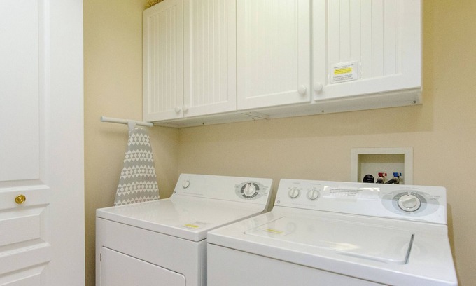 Mackinaw City Eigentumswohnung | 20560 Sweet 2 Bedroom Condo ohne Zugang zur Garage