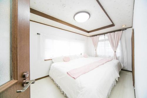 Yokkaichi Haus | 7 min to JR Yokkaichi STN Large House - Vacation STAY 14161