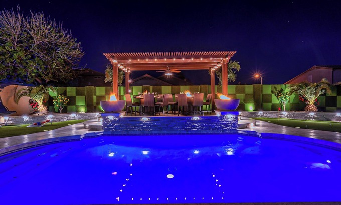 Scottsdale Ranch Haus | 7BR/4BATH Getaway SC w/Arcade Room, HEATED Pool, Billiards, Hot Tub & Mini Golf